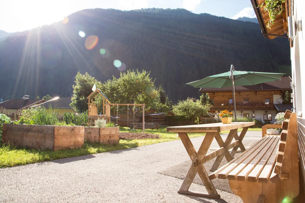 Hieserhof Neustift im Stubaital Luaran gambar